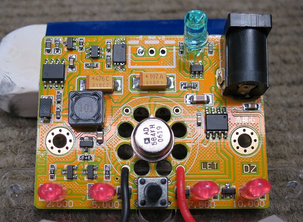 The PCB inside the KKMOON voltage
      reference