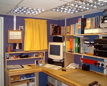 Large picture of the workshop (32K)